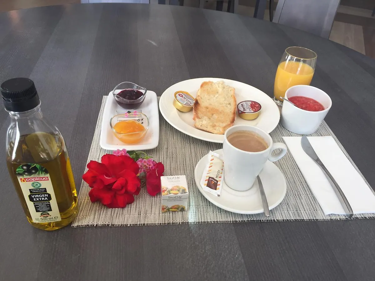 Amalurra Granada Hotel Caparacena